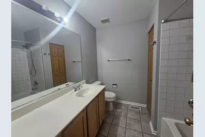 852 Woodewind Drive #-, Naperville, IL 60563 - Photo 14