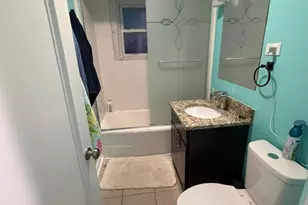 9433 Kostner Ave, Skokie, IL 60076 - Photo 10