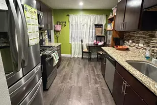 9433 Kostner Ave, Skokie, IL 60076 - Photo 4