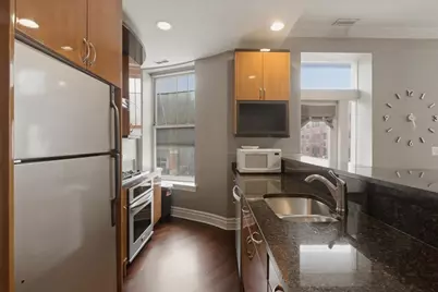 36 S Ashland Avenue #202, Chicago, IL 60607 - Photo 4