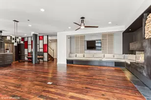 33 W Huron St, Chicago, IL 60654 - Photo 6