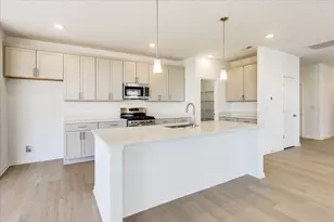 734 Alberta Ave, Oswego, IL 60543 - Photo 16