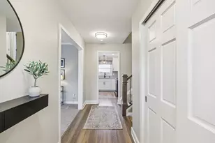 730 Lamorak Dr, Schaumburg, IL 60193 - Photo 10