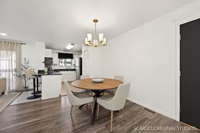 528 Pershing Avenue #G, Glen Ellyn, IL 60137 - Photo 6