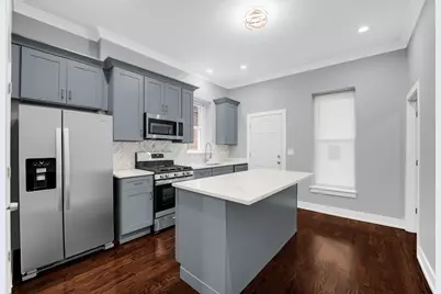 7844 S Emerald Avenue S, Chicago, IL 60620 - Photo 6