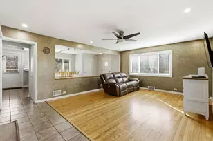 2440 183rd St, Homewood, IL 60430 - Photo 12