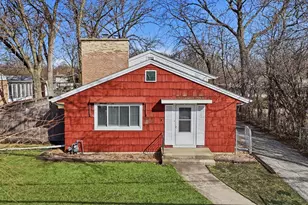 2440 183rd St, Homewood, IL 60430 - Photo 1