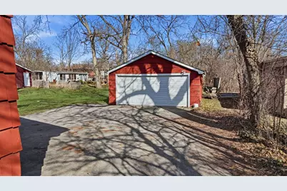 2440 183rd Street, Homewood, IL 60430 - Photo 2