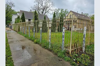 11920 S Calumet Avenue, Chicago, IL 60628 - Photo 12