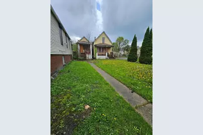 11920 S Calumet Avenue, Chicago, IL 60628 - Photo 16