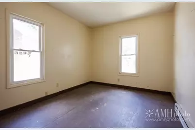 360 S Elm Avenue, Kankakee, IL 60901 - Photo 18