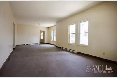 360 S Elm Avenue, Kankakee, IL 60901 - Photo 6