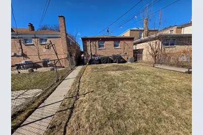 9623 S Perry Avenue, Chicago, IL 60628 - Photo 10