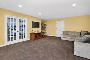 1 Crenshaw Ct, Bolingbrook, IL 60490 - Photo 36