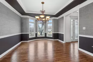 1 Crenshaw Ct, Bolingbrook, IL 60490 - Photo 6