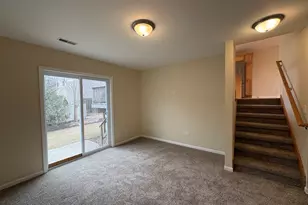 845 Hitt St, Ottawa, IL 61350 - Photo 8