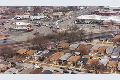 7140 W 64th Street, Chicago, IL 60638 - Photo 32