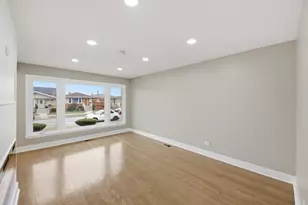 7140 W 64th St, Chicago, IL 60638 - Photo 6