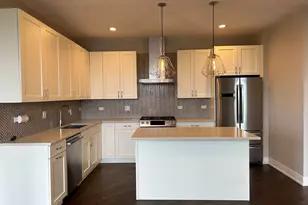 2303 W Wilcox St, Chicago, IL 60612 - Photo 2