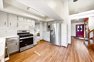 916 W Joliet Hwy, New Lenox, IL 60451 - Photo 8