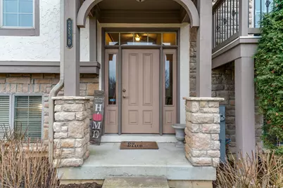 285 Regency Court Unit B Court, Wauconda, IL 60084 - Photo 2