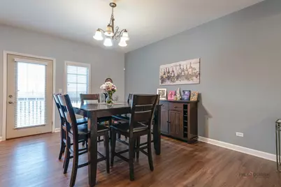 285 Regency Court Unit B Court, Wauconda, IL 60084 - Photo 8