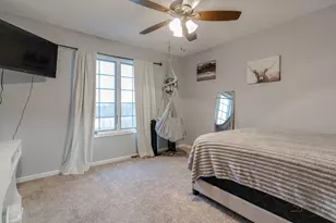 285 Regency Ct Unit B Ct, Wauconda, IL 60084 - Photo 12