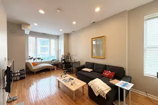 1905 W Huron St, Chicago, IL 60622 - Photo 2