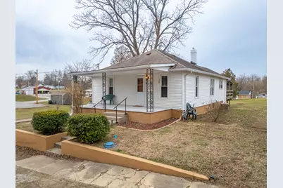 107 N Seminary Street, Creal Springs, IL 62922 - Photo 1