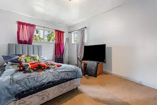 1433 Burnham Ave, Calumet City, IL 60409 - Photo 6