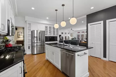 1249 N Wolcott Avenue #2, Chicago, IL 60622 - Photo 12