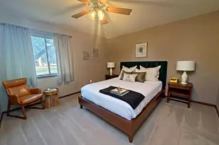 1827 Kerrybrook Ct, Sycamore, IL 60178 - Photo 10