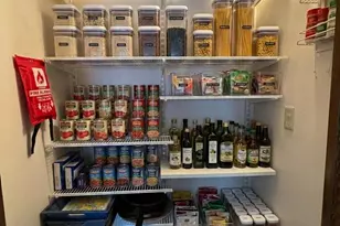 1827 Kerrybrook Ct, Sycamore, IL 60178 - Photo 8