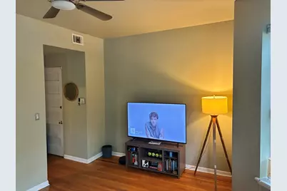 902 W Grace Street #1, Chicago, IL 60613 - Photo 4