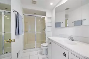 [Address not provided], Skokie, IL 60076 - Photo 18