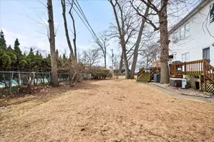 [Address not provided], Skokie, IL 60076 - Photo 30