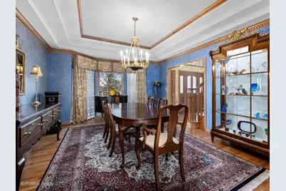 15W601 81st Street, Burr Ridge, IL 60527 - Photo 12