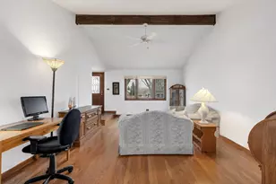564 E Bryn Mawr Ave, Roselle, IL 60172 - Photo 4