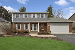 306 Lorraine Dr, Crystal Lake, IL 60012 - Photo 1