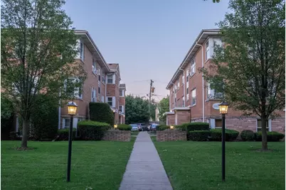 1537 William Street #1E, River Forest, IL 60305 - Photo 2