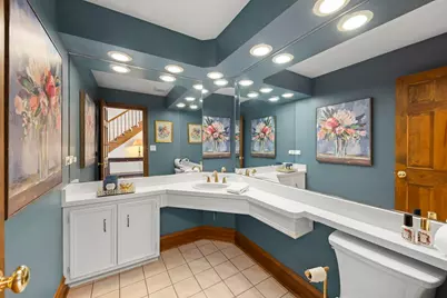 28W211 Cantigny Drive, Winfield, IL 60190 - Photo 20