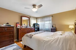 135 Ridge Ave, Evanston, IL 60202 - Photo 12