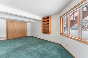 187 Hilltop Dr, Lake in the Hills, IL 60156 - Photo 34