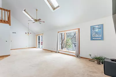 187 Hilltop Drive, Lake in the Hills, IL 60156 - Photo 28