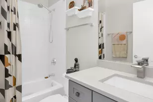 550 W Fulton St, Chicago, IL 60661 - Photo 16