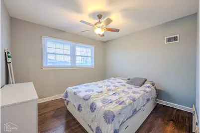 9113 Belleforte Avenue, Morton Grove, IL 60053 - Photo 14