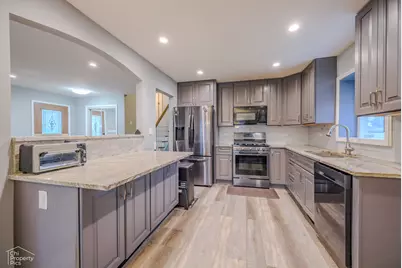 9113 Belleforte Avenue, Morton Grove, IL 60053 - Photo 4