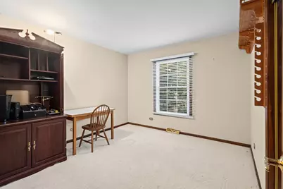1132 Pine Tree Lane, Libertyville, IL 60048 - Photo 18
