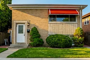 1637 N 34th Ave, Melrose Park, IL 60160 - Photo 1