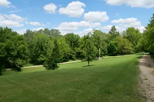 2346 W Longhollow Rd, Elizabeth, IL 61028 - Photo 4